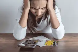 Cómo evitar el sobreendeudamiento usando tarjeta de crédito