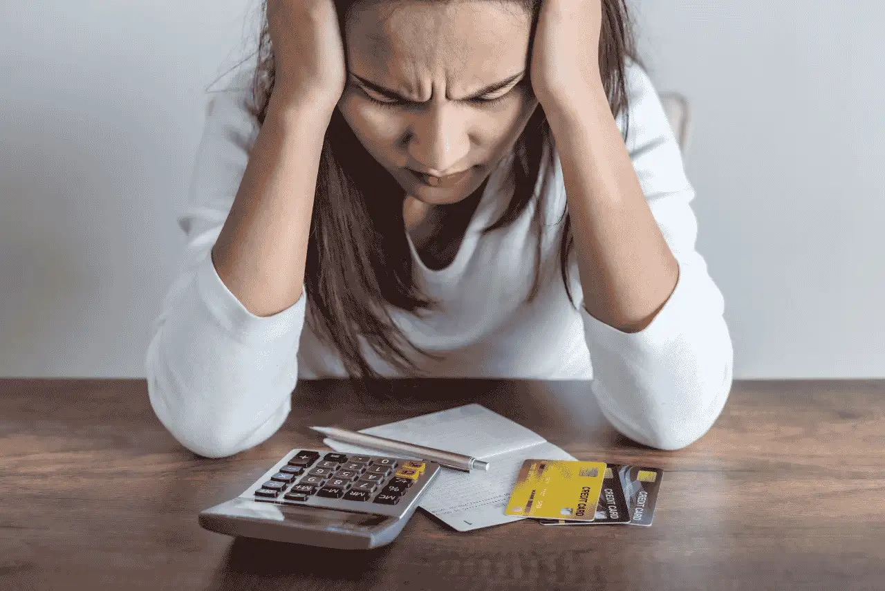 Cómo evitar el sobreendeudamiento usando tarjeta de crédito: hábitos que protegen tus finanzas